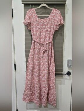 Women's Pink Leaf-Print Maxi Dress with Tie Waist